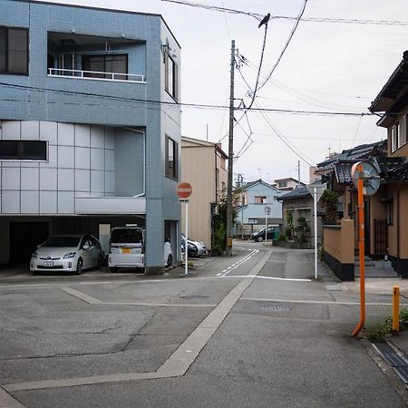 Kimachi-Tei（きまち亭） Villa Toyama Luaran gambar